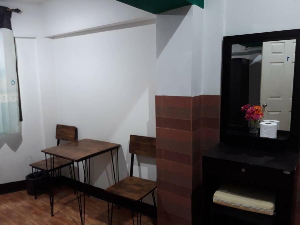 Changphuakgate Guesthouse Τσιάνγκ Μάι Εξωτερικό φωτογραφία