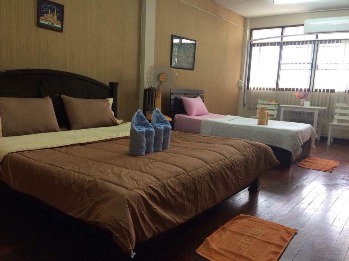 Changphuakgate Guesthouse Τσιάνγκ Μάι Εξωτερικό φωτογραφία